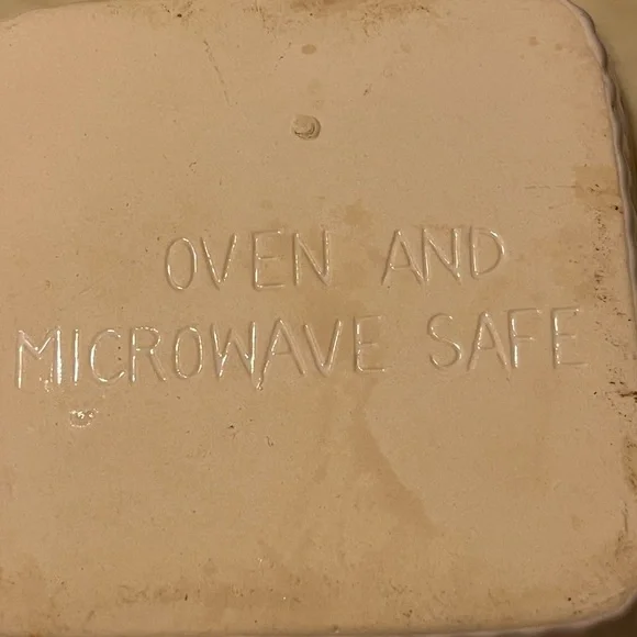 Small baking dish 6 by 6 Inches - Picture 7 of 8